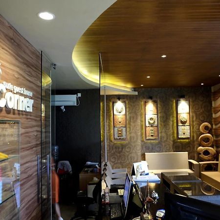 De'Corner Guest House Malang Exterior foto