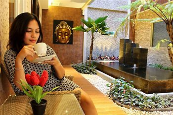 De'Corner Guest House Malang Exterior foto