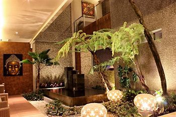 De'Corner Guest House Malang Exterior foto